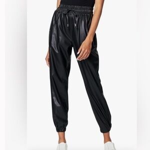 NOLI Black Faux Leather Women's Jogger Pants Size Small